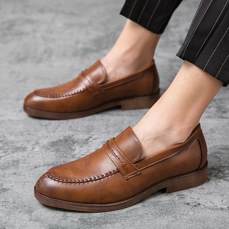 High Quality Formal Shoes For Men Loafers Men Business British Wedding Social Leather Shoes Men’s Dress Shoes Leather Shoes Male