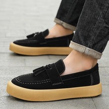 Men's Loafers Moccasins Luxury Suede Casual Leather Shoe Comfortable Slip on Driving Shoes Men Sneakers for Men Platform Loafers